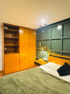 Private 1 bed apartment with balcony - 4