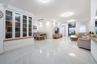 Spacious Family Luxury Getaway by Torohome - 1