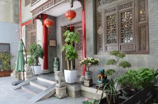 Old locust Homestay - 9