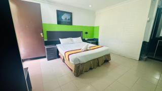 Kampung Beach Resort - 2