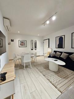 Light Escape at La Marsa S 24 D 11 - 6