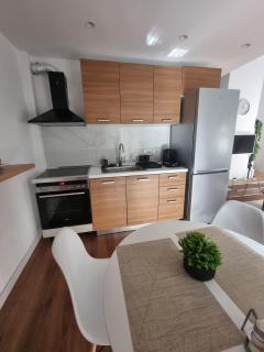 Amna's Guesthouse - 6