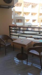 Luxury Studio, pool, Private beach & close to Airport - 7