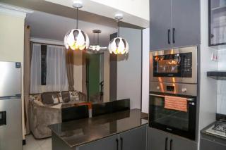 Sunset Statehouse View Residence - 7