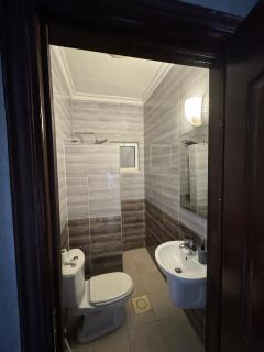 2bedroom-2bathroom-furniture - 9