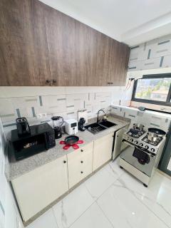 Appartement 2 pièces moderne sécurisé Riviera Bonoumin, Wi-Fi - 9