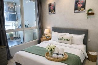 High-Floor Seaview Modern Suite 2BR Condo Next to Gurney & Georgetown Mansion one 26 - 5