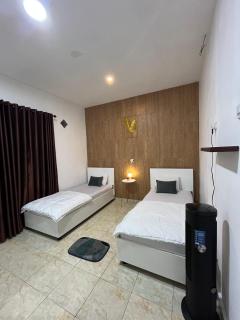 Golden Homestay Pronojiwo - 2