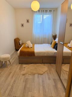 Le Cocon Bright Large TV Free parking - 1