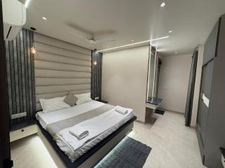 Luxury Sangam Stays - 4