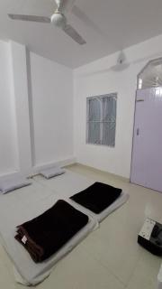 Diamond Home Stay - 4