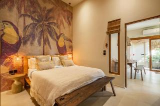 2BR Rice Field Villa with Private Rooftop Jacuzzi - 3