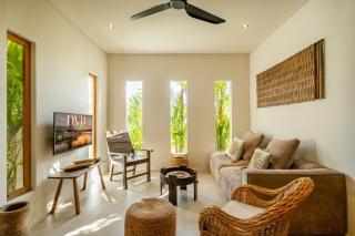 2BR Rice Field Villa with Private Rooftop Jacuzzi - 3