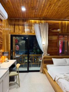 ห้างหุ้นส่วนจำกัด บ้านเถ้าแก่ - 1