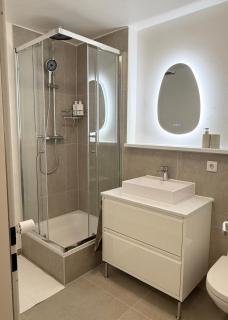 Urban Retreat - Park, Rest, Discover - 8