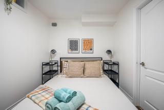 Basement Suite for 2 w Private Patio in Toronto - 9