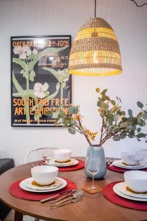 Basement Suite for 2 w Private Patio in Toronto - 7