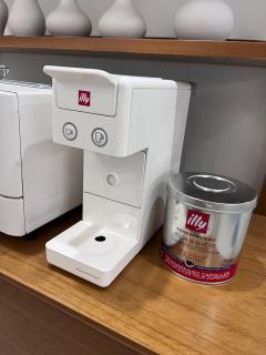 Junny Stay Hongik University Station 5 minutes - 5