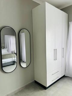 Exquisite Home & Living II - 6