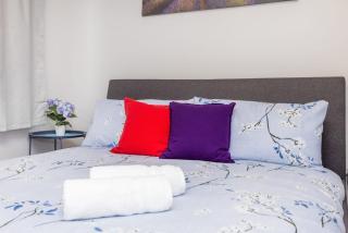 Modern 1BR Condo - Chinatown Near Little Italy - 1