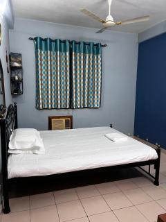 Shantiniketan Bungalow with green lawn - 8