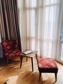 Modern 2 bedroom flat - 6