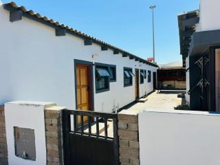 Coastwave Guest House Naraville - 7