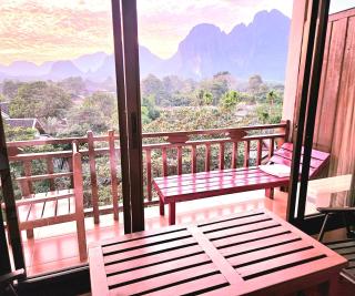 City Mountain Hotel - 8