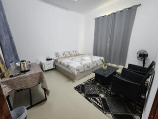 Room with Shared bath only - 3