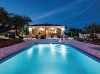 Holiday House Luka - 6
