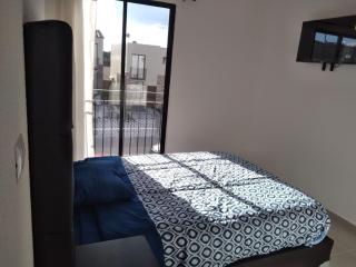 House B Residential condominium with pool - 9