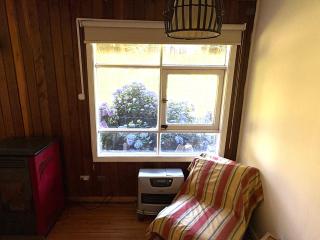 Departamento tranquilo y equipado en parcela privada, cerca de comercios - 1