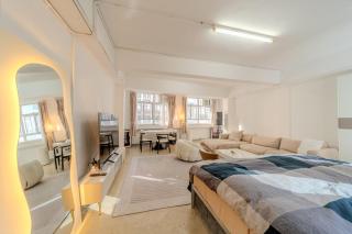 Huge Studio and Rooftop in Central - 4