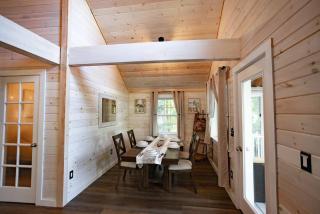 Gables End Escape Lakefront Dock Kayaks - 2