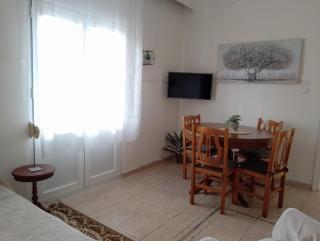 Walnuthouse - 2