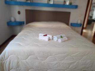 KiMia Home, Near Airport & station - 9