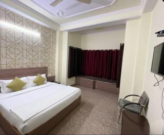 Hill View Regency BEST BUDGET HOTEL NEAR MALL ROAD - 5