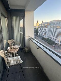 Paris-yard-apartman with free parking - 9