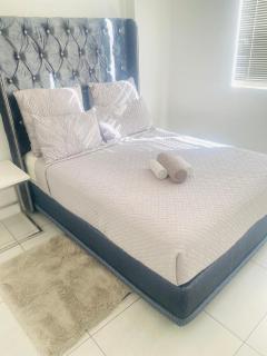 Kingelph Stylish 1- Bedroom Apartment - Windhoek - 4