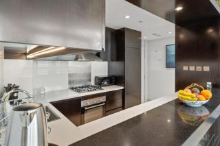 Luxe 2 Bedroom Near Dubai Mall DAMAC Uppercrest Downtown - Free Parking - 4