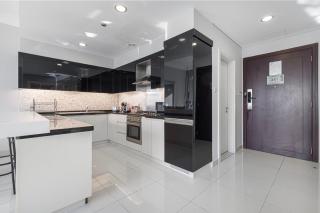 Burj Khalifa view - 2 BR apartment in Downtown - 4