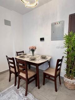 Modern & Cozy Apartment in Madinaty with Prime Location - 4