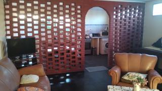 Casa céntrica en Guichón, a 7km de Termas de Almirón - 2