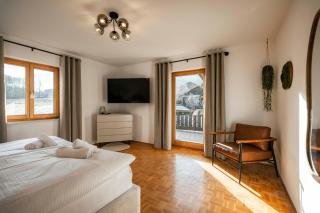 Flatventure 75qm Altbau-Juwel mit Panorama-Bergblick I 2 Balkone I aktivCARD mit 130 Gratis-Erlebnissen I Parkplatz - 1