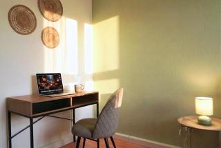 Ruhiges & modernes 5-Personen Apartment mit Boxspringbetten, Smart-TV, Wlan und Balkon - 2