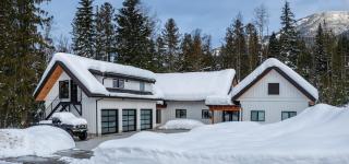 Revelstoke Modern Farmhouse - 7