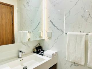 Metropole The Crest Thủ Thiêm Apartment by Atria - 9