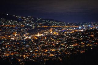 SKY Apartment Sarajevo Luxury View Free Parking - Sarajevo - 8