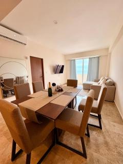 Luxury 2-Bedroom Apartment with amazing view - Infinity Pool and Rooftop in Building - 9