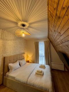 Lakewood Cabin - Surduc Lake - 6